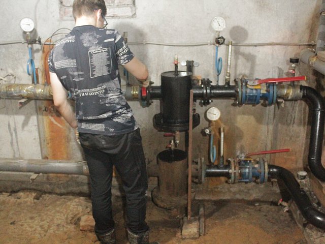 Восстановление покрытий труб отопления и элеваторного узла
